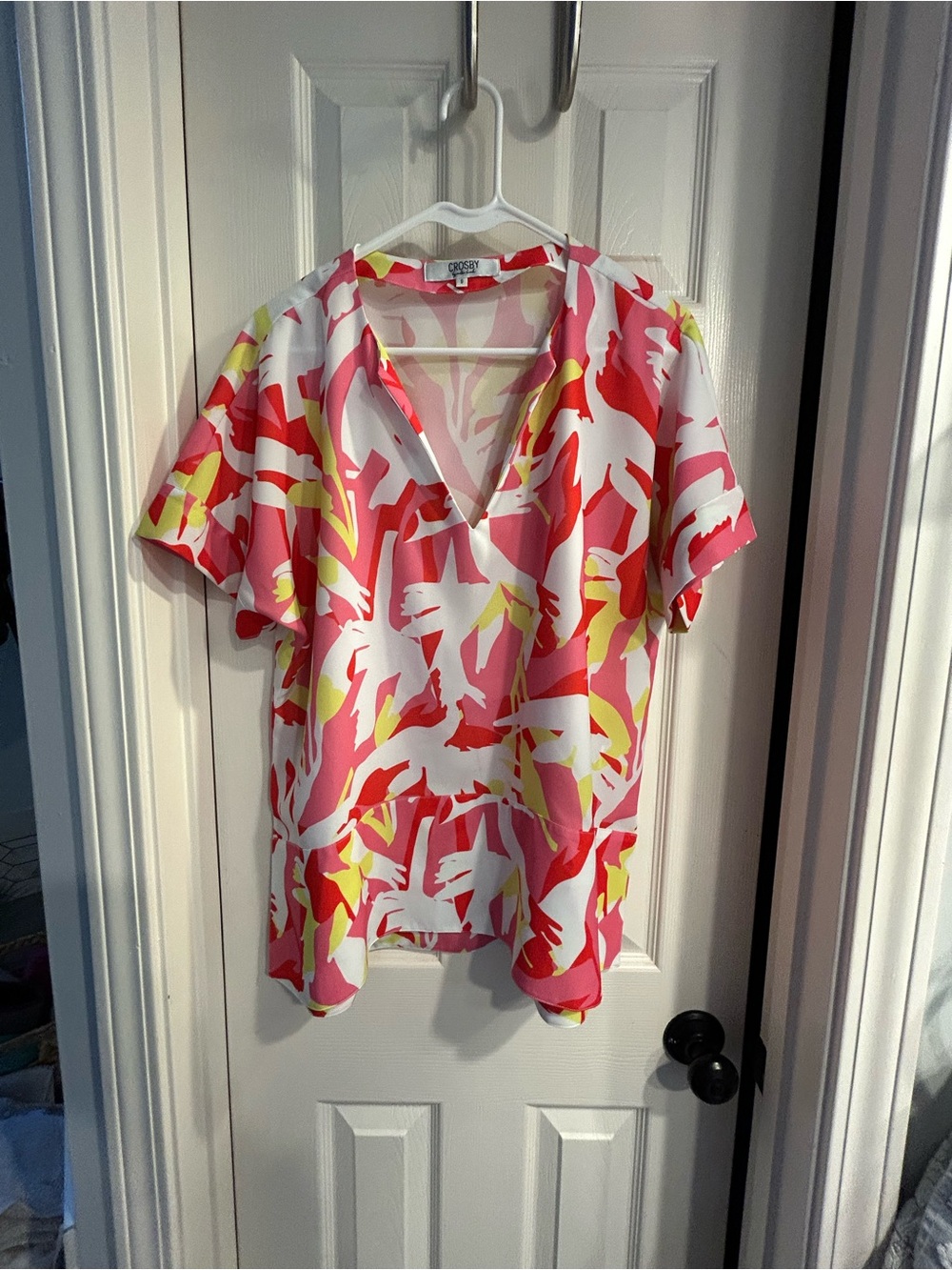 CROSBY by Mollie Burch Pink, Yellow & White Abstract V-Neck Blouse